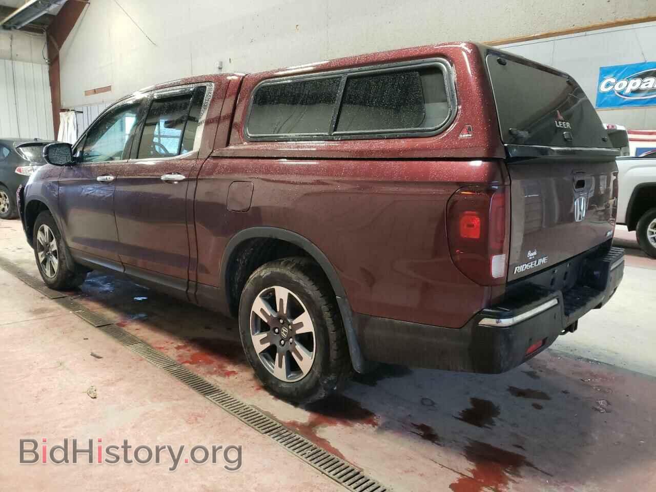 2019 HONDA RIDGELINE - VIN: 5FPYK3F76KB004732 - Фото 2
