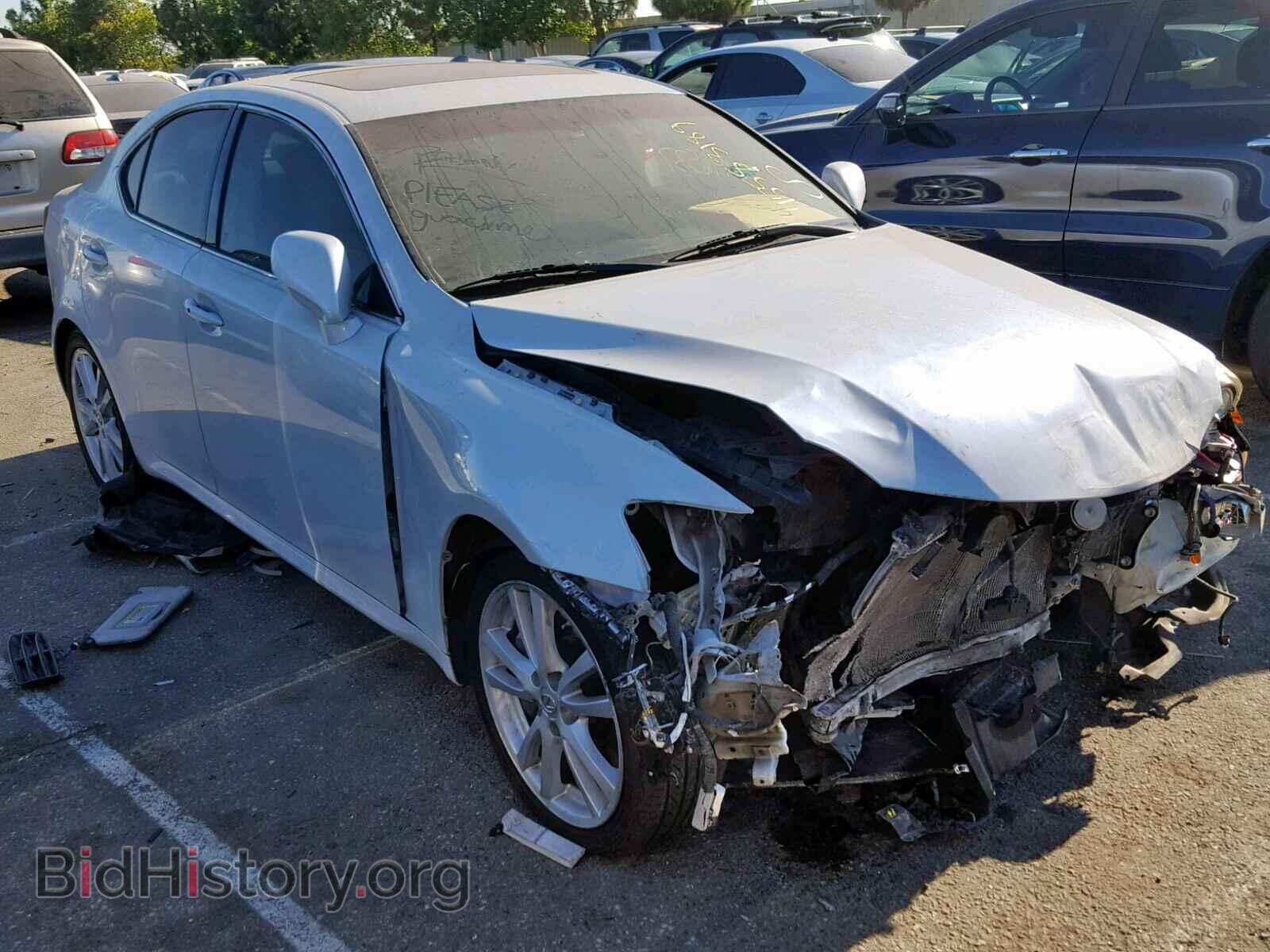 Фотография JTHBE262762004704 - LEXUS IS 2006
