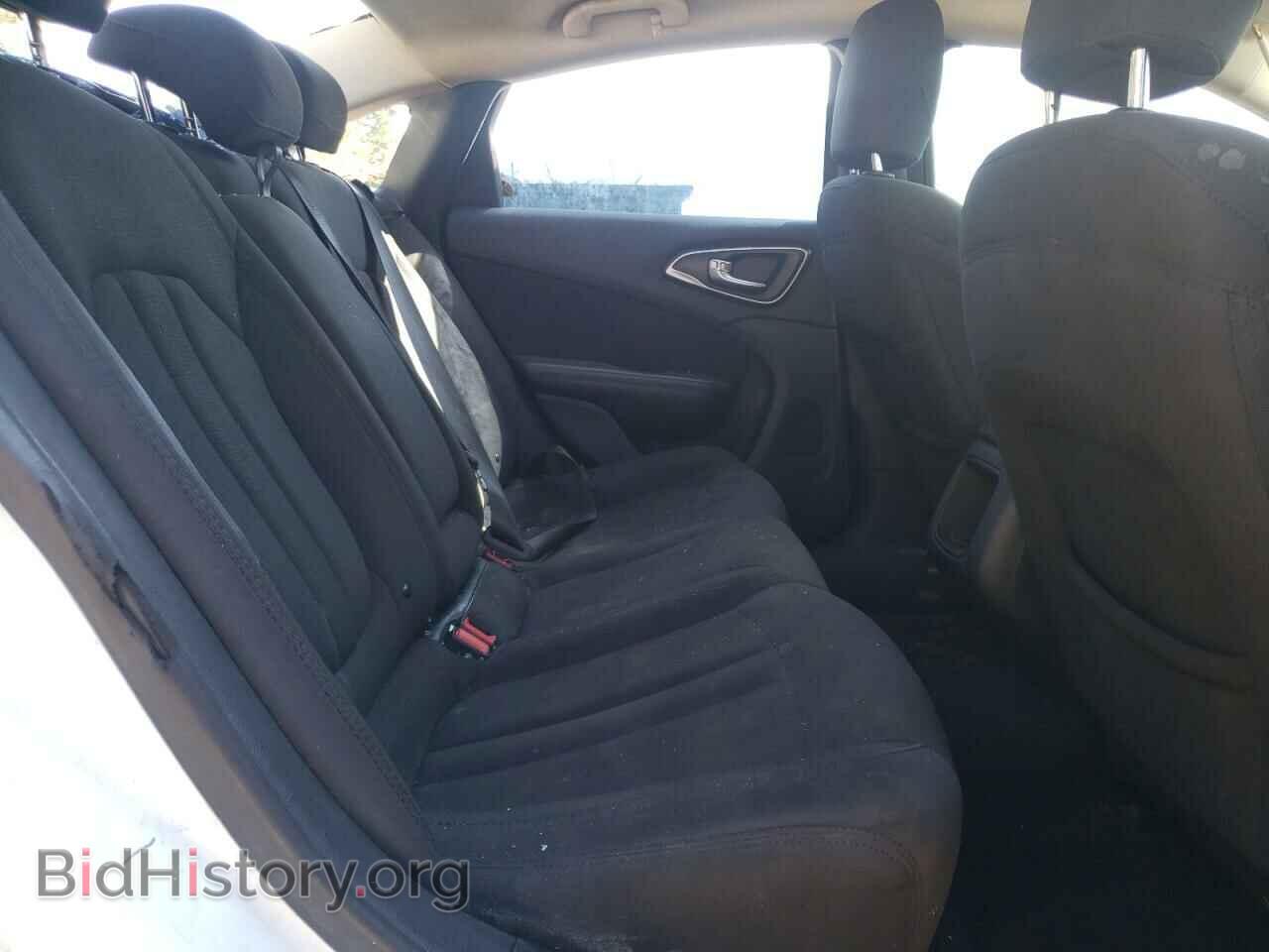 2015 CHRYSLER 200 - VIN: 1C3CCCAB2FN555697 - Фото 10