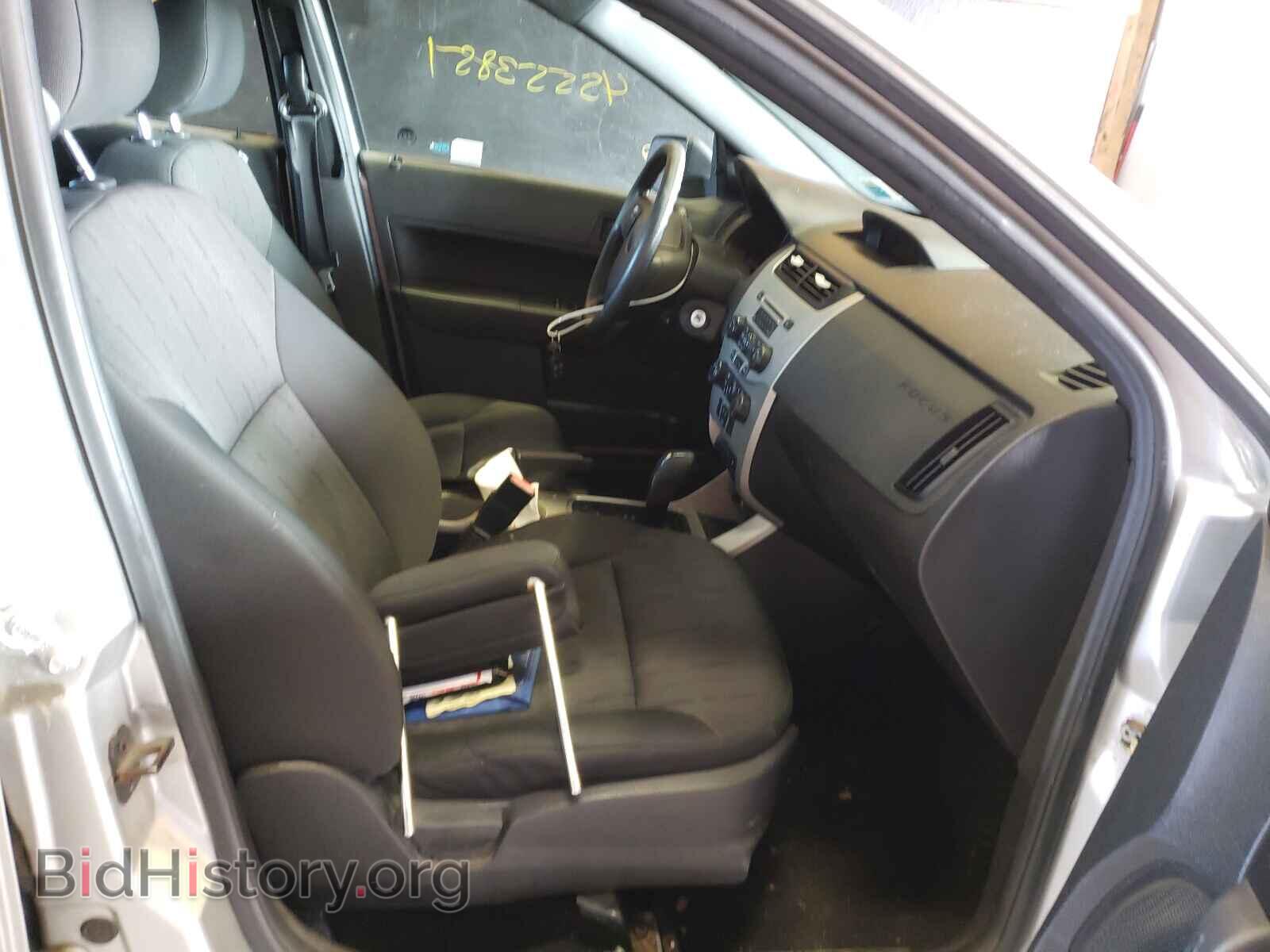 2010 FORD FOCUS - VIN: 1FAHP3FN0AW215403 - Фото 5