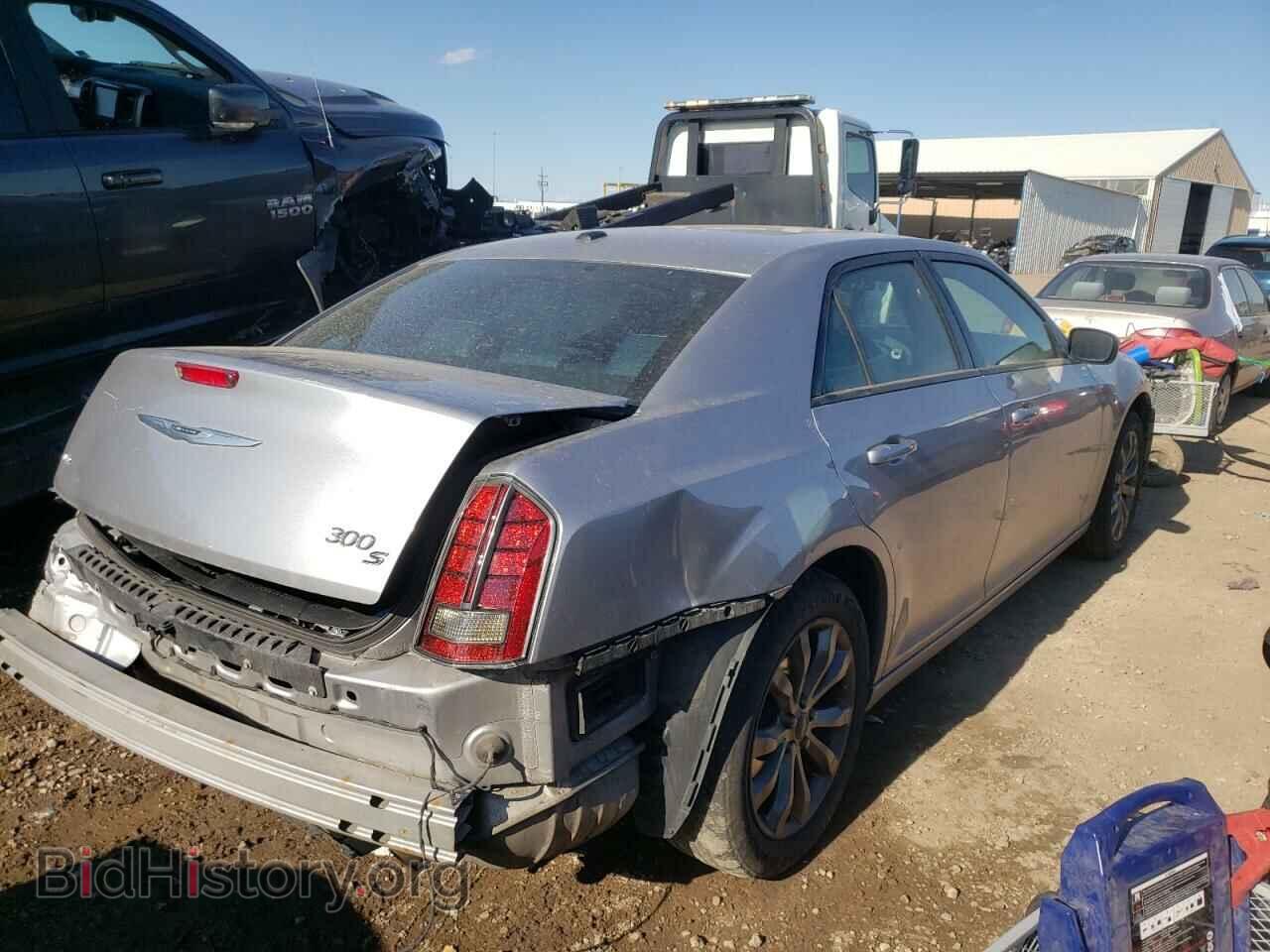 2014 CHRYSLER 300 - VIN: 2C3CCAGG2EH229350 - Фото 4