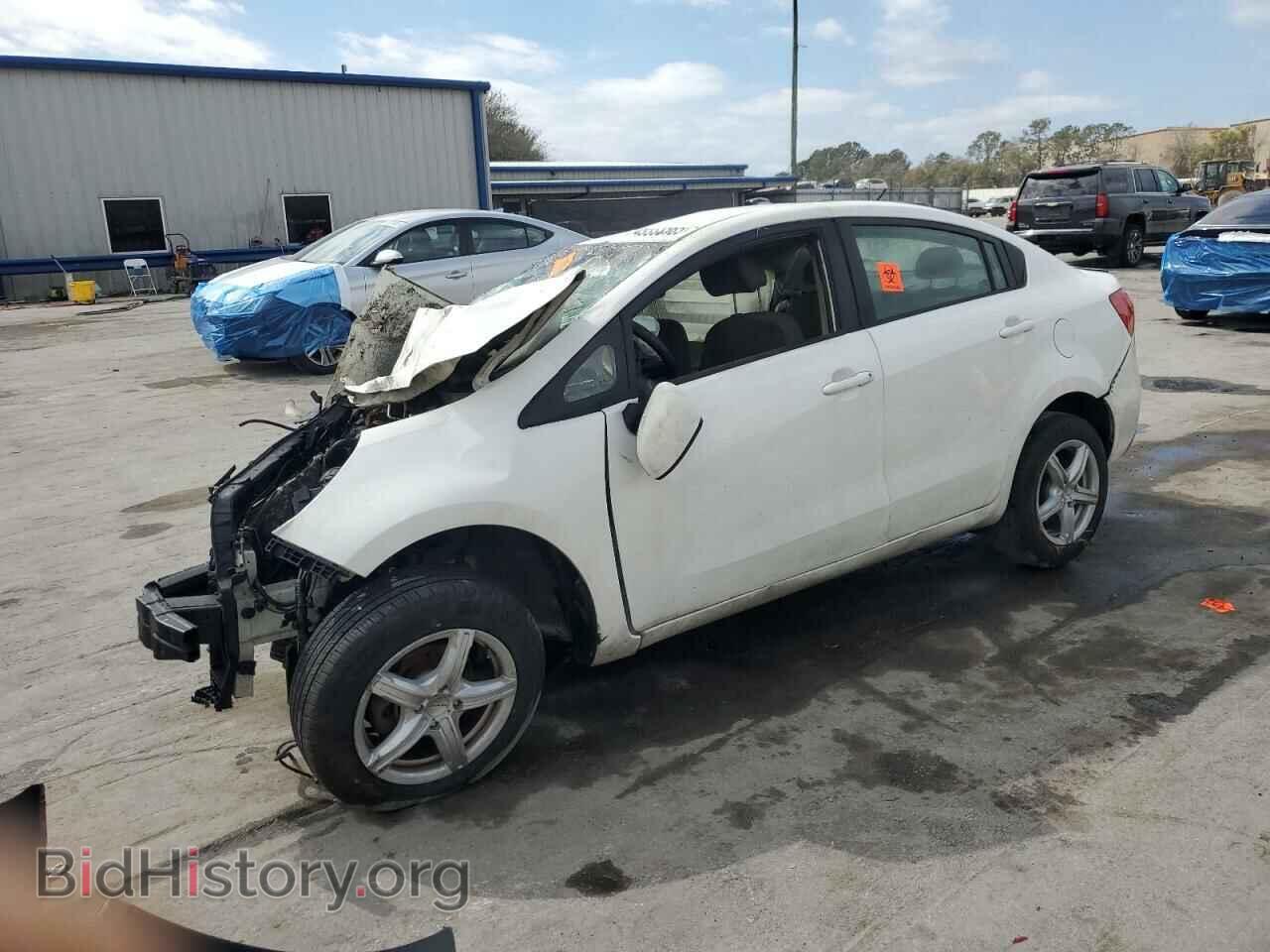 Фотография KNADM4A34F6467978 - KIA RIO 2015
