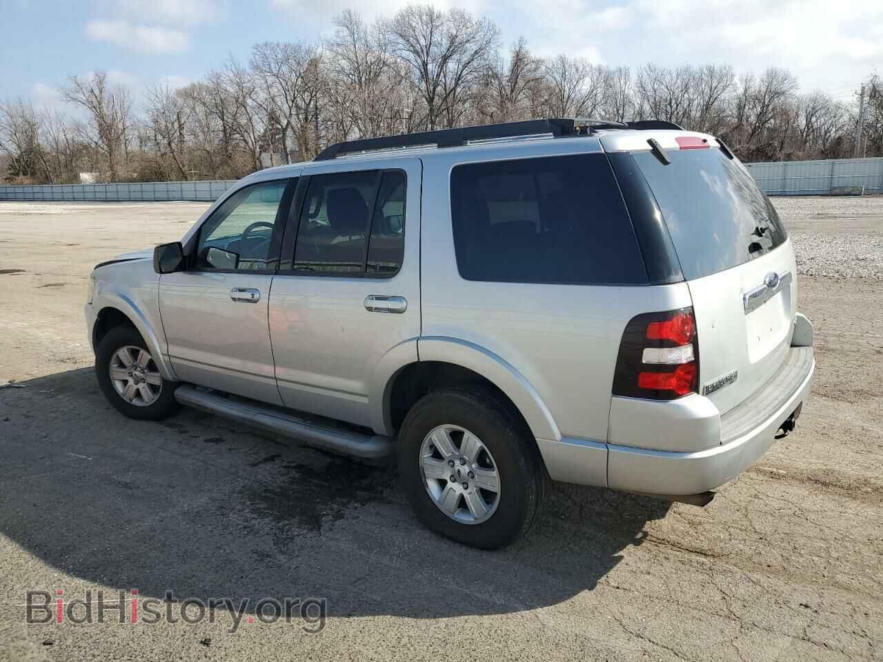2010 FORD EXPLORER - VIN: 1FMEU7DE6AUA44230 - Фото 2