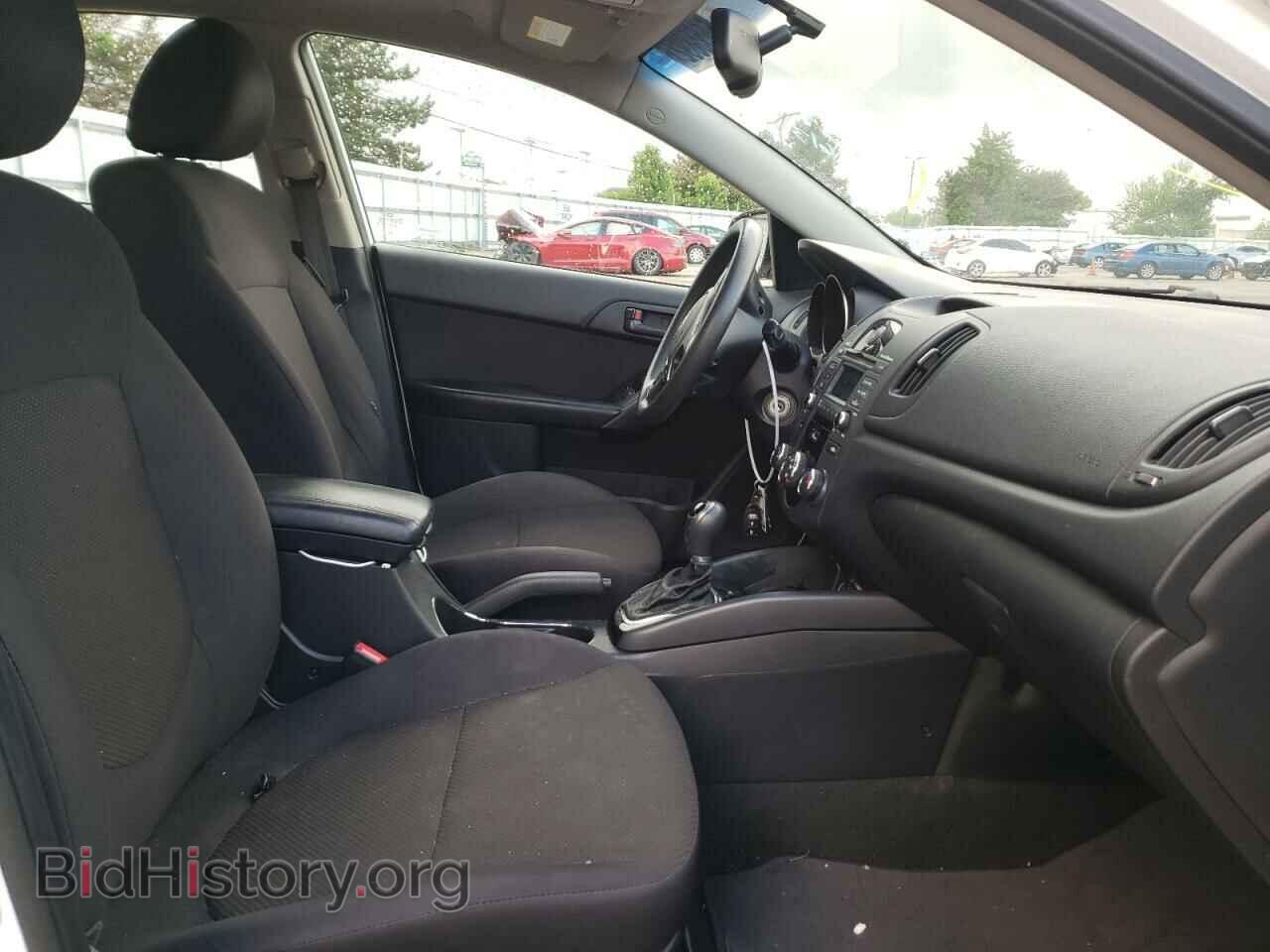 2012 KIA FORTE - VIN: KNAFU4A26C5617929 - Фото 5