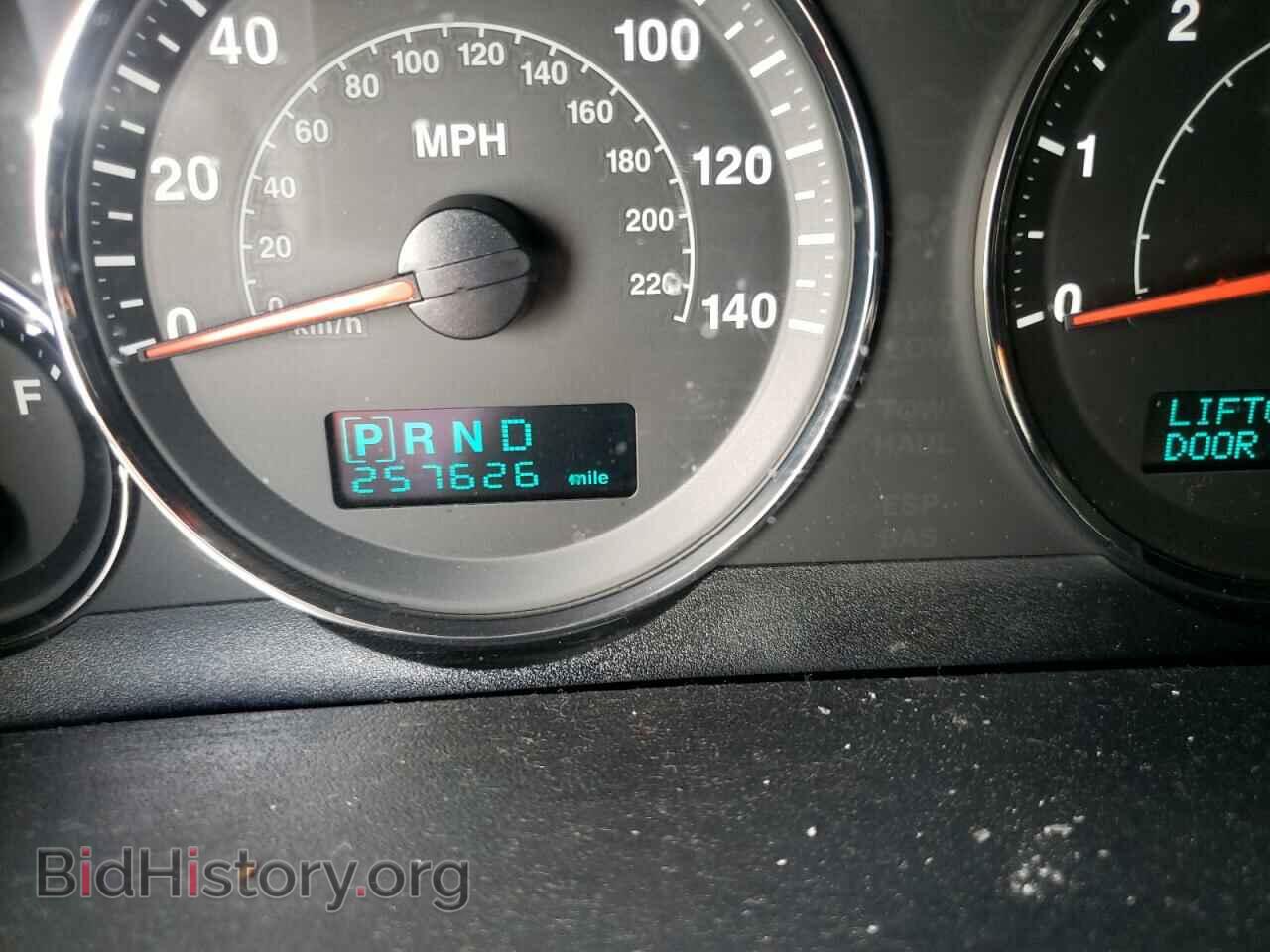 2007 JEEP COMMANDER - VIN: 1J8HH48P27C574167 - Фото 8