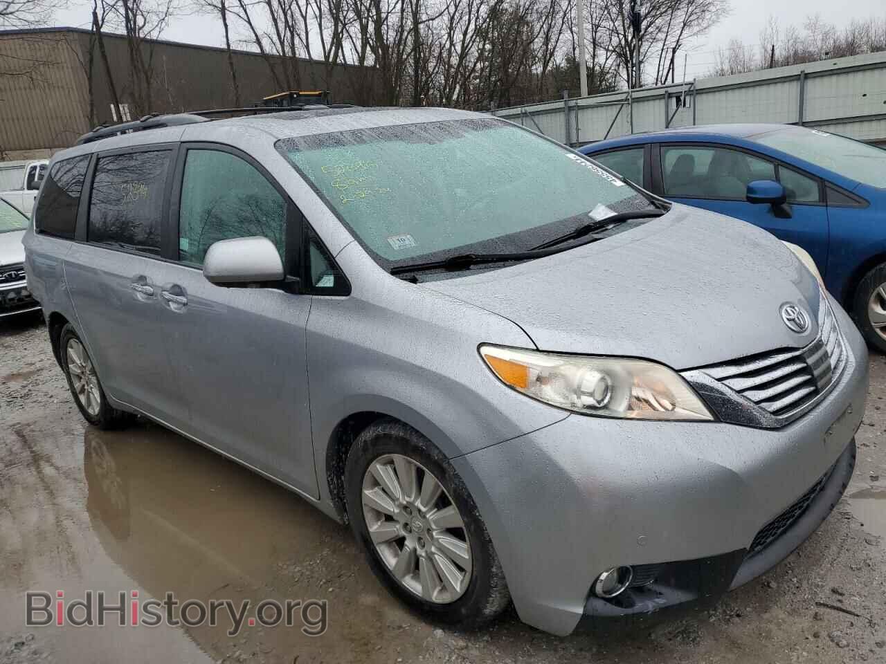 2011 TOYOTA All Models - VIN: 5TDYK3DC3BS114156 - Фото 4