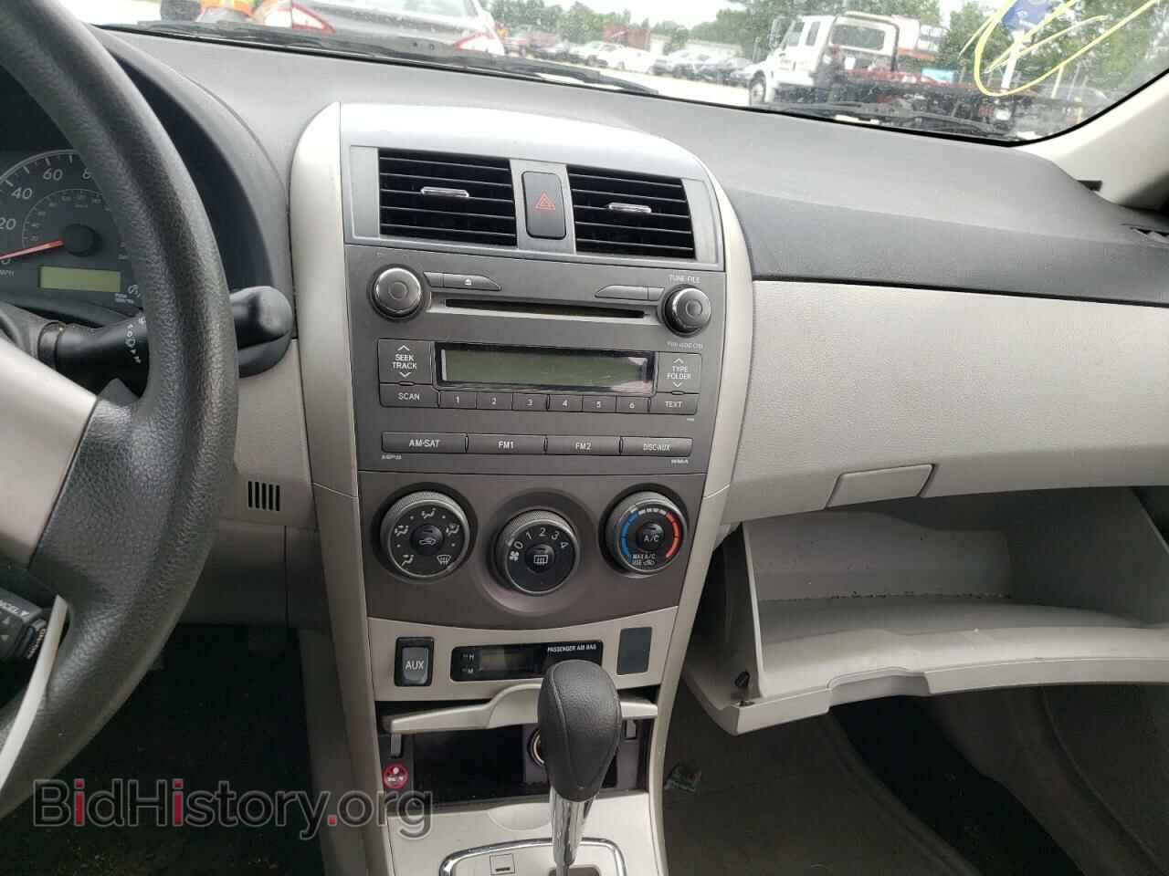 2011 TOYOTA COROLLA - VIN: 2T1BU4EE0BC675171 - Фото 9