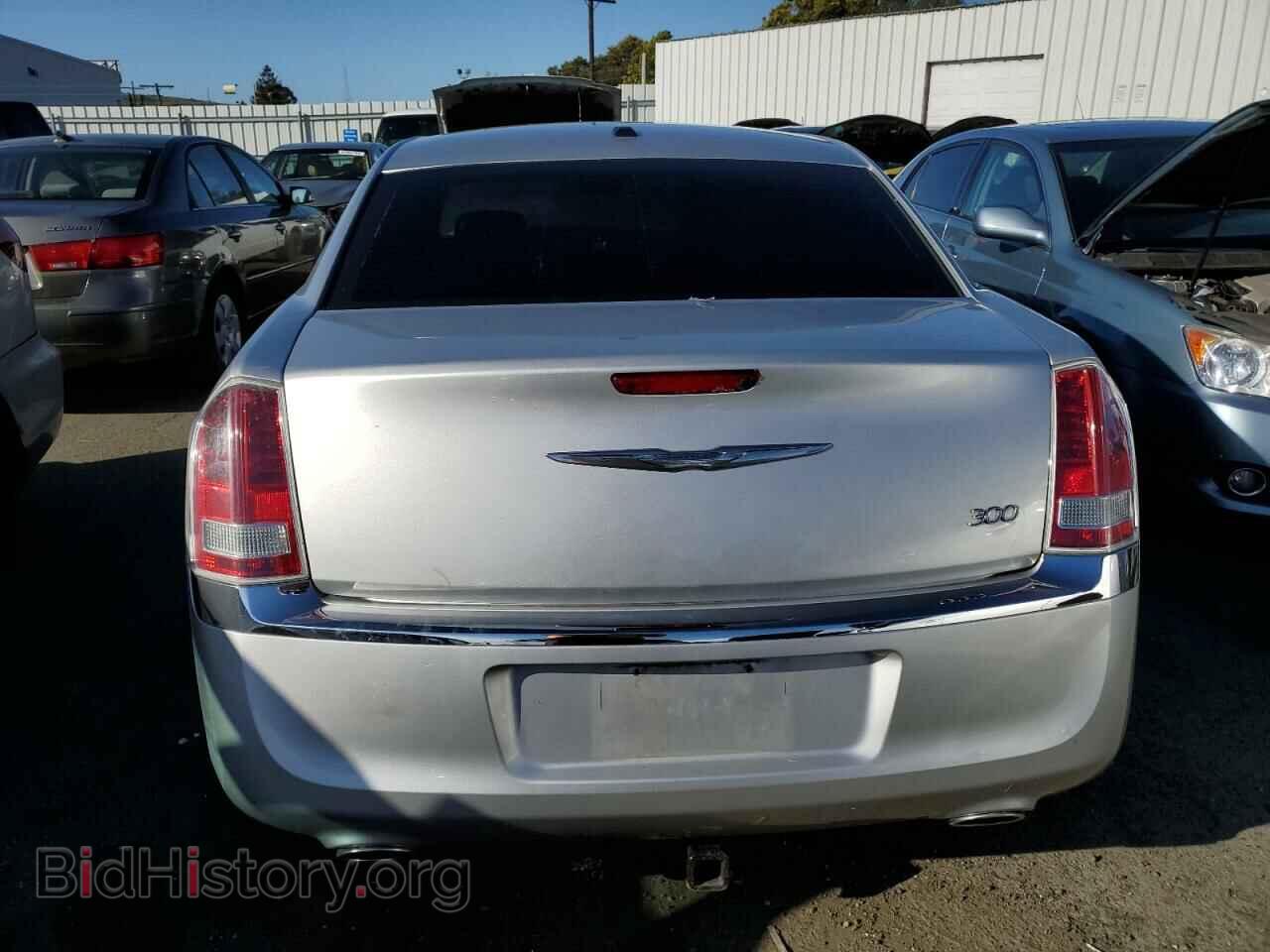 2012 CHRYSLER 300 - VIN: 2C3CCAAG5CH142533 - Photo 6