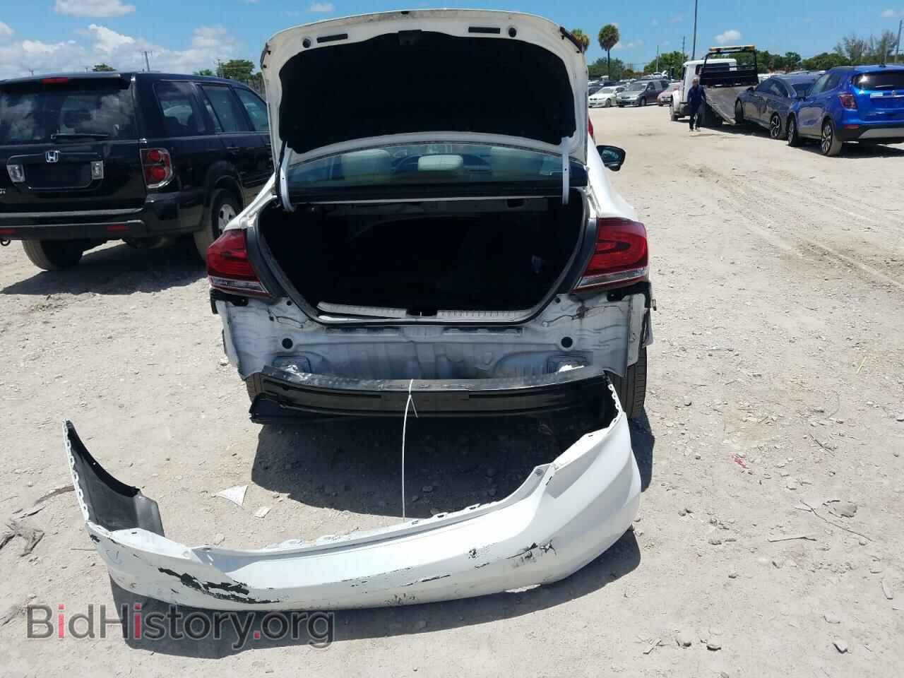 2015 HONDA CIVIC - VIN: 19XFB2F78FE024809 - Photo 9