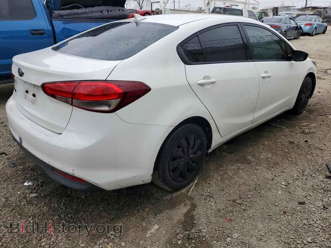 2017 KIA FORTE - VIN: 3KPFK4A71HE036161 - Фото 3