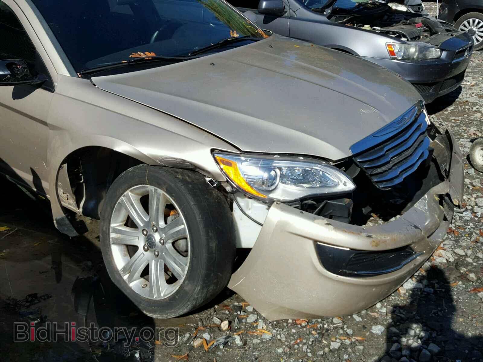 2013 CHRYSLER 200 - VIN: 1C3CCBAB1DN762136 - Фото 9