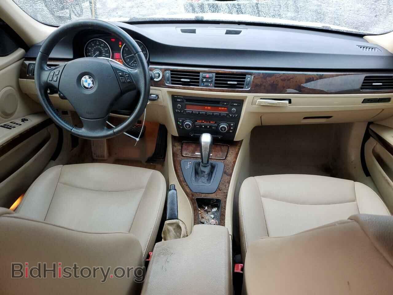 2009 BMW 3 SERIES - VIN: WBAPH77509NL81556 - Фото 8