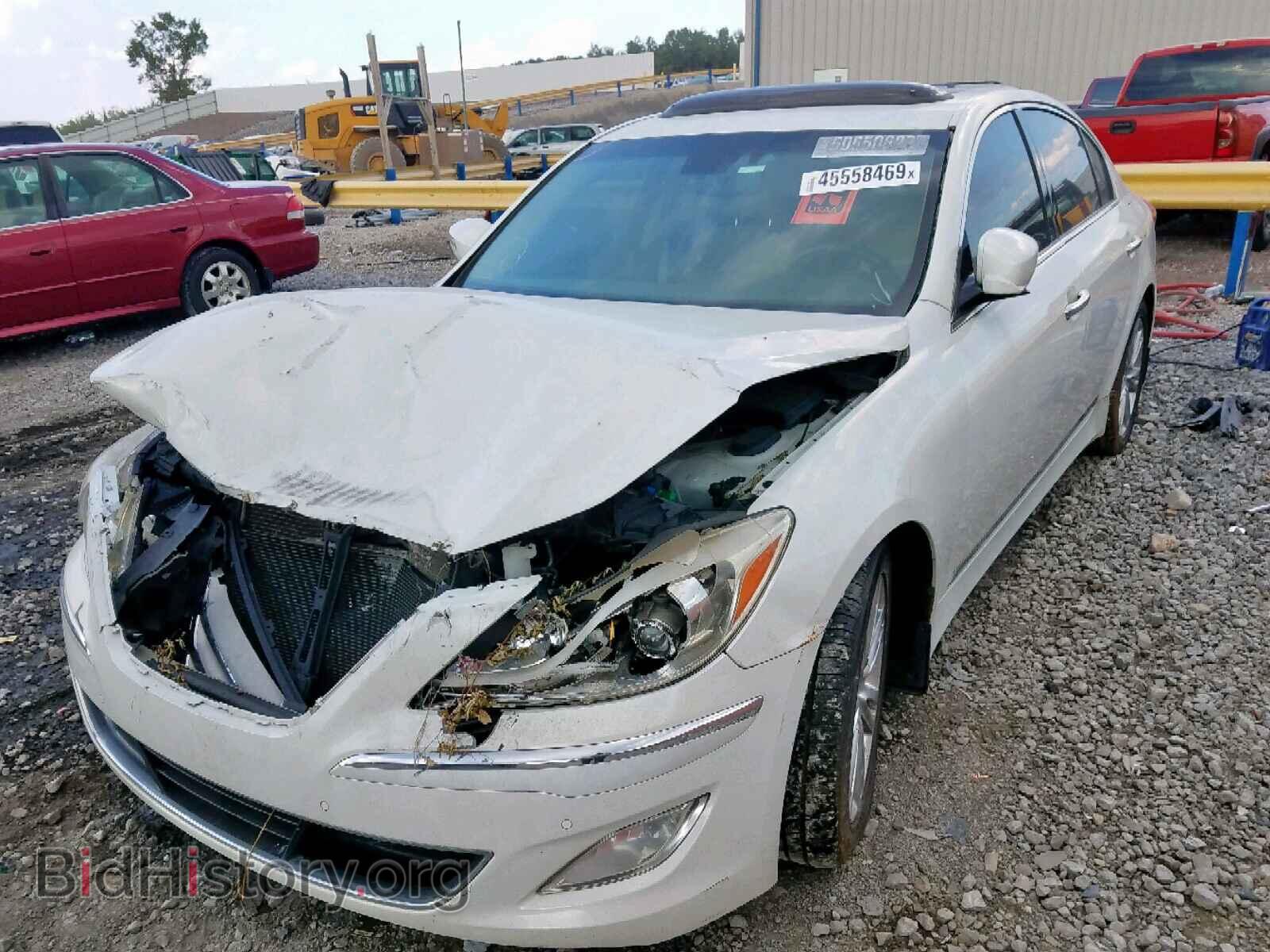 2012 HYUNDAI GENESIS - VIN: KMHGC4DF1CU183221 - Фото 2
