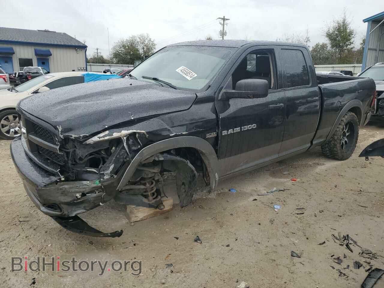 Photo 1D7RB1GT9BS596925 - DODGE All Models 2011