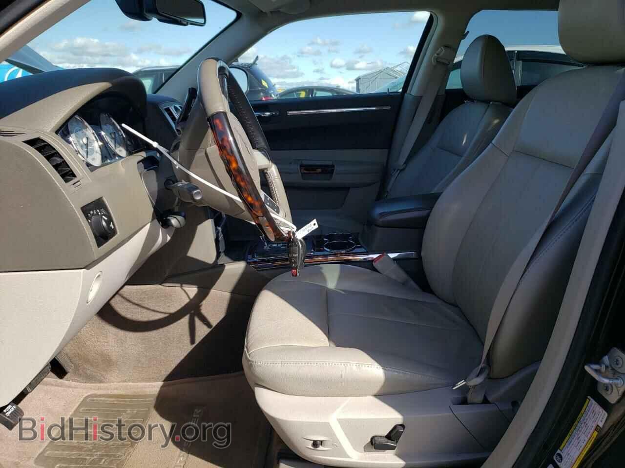 2010 CHRYSLER 300 - VIN: 2C3CA3CV9AH161712 - Фото 7