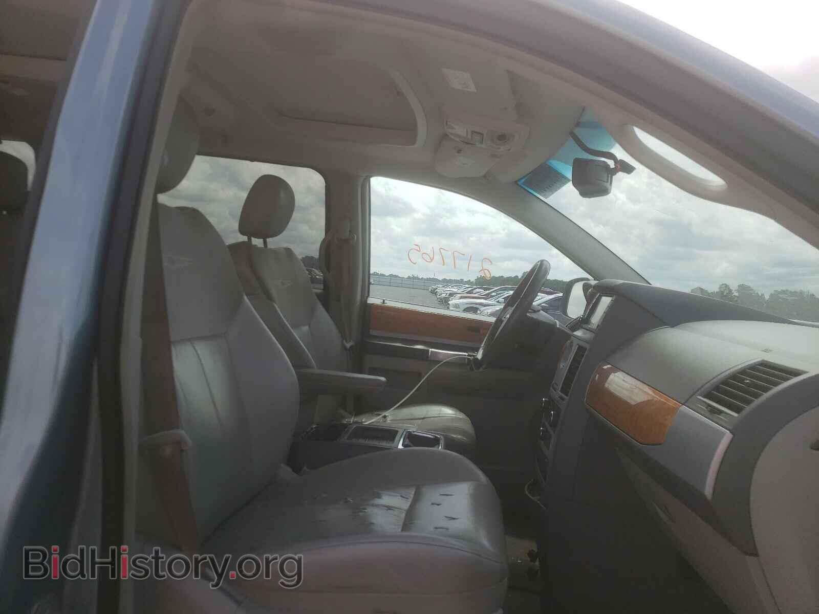 2008 CHRYSLER MINIVAN - VIN: 2A8HR64X88R824552 - Фото 5
