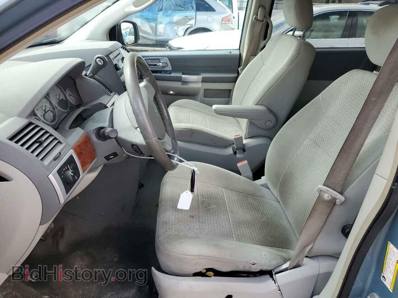 2008 CHRYSLER MINIVAN - VIN: 2A8HR54P98R611247 - Фото 7