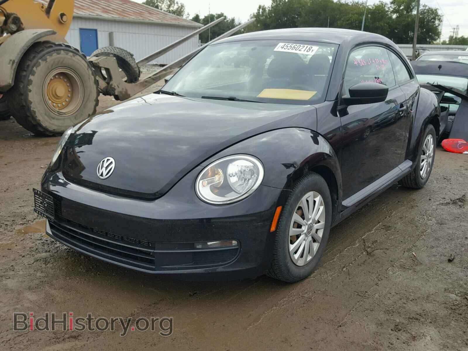 2012 VOLKSWAGEN BEETLE - VIN: 3VWFP7AT9CM615636 - Фото 2