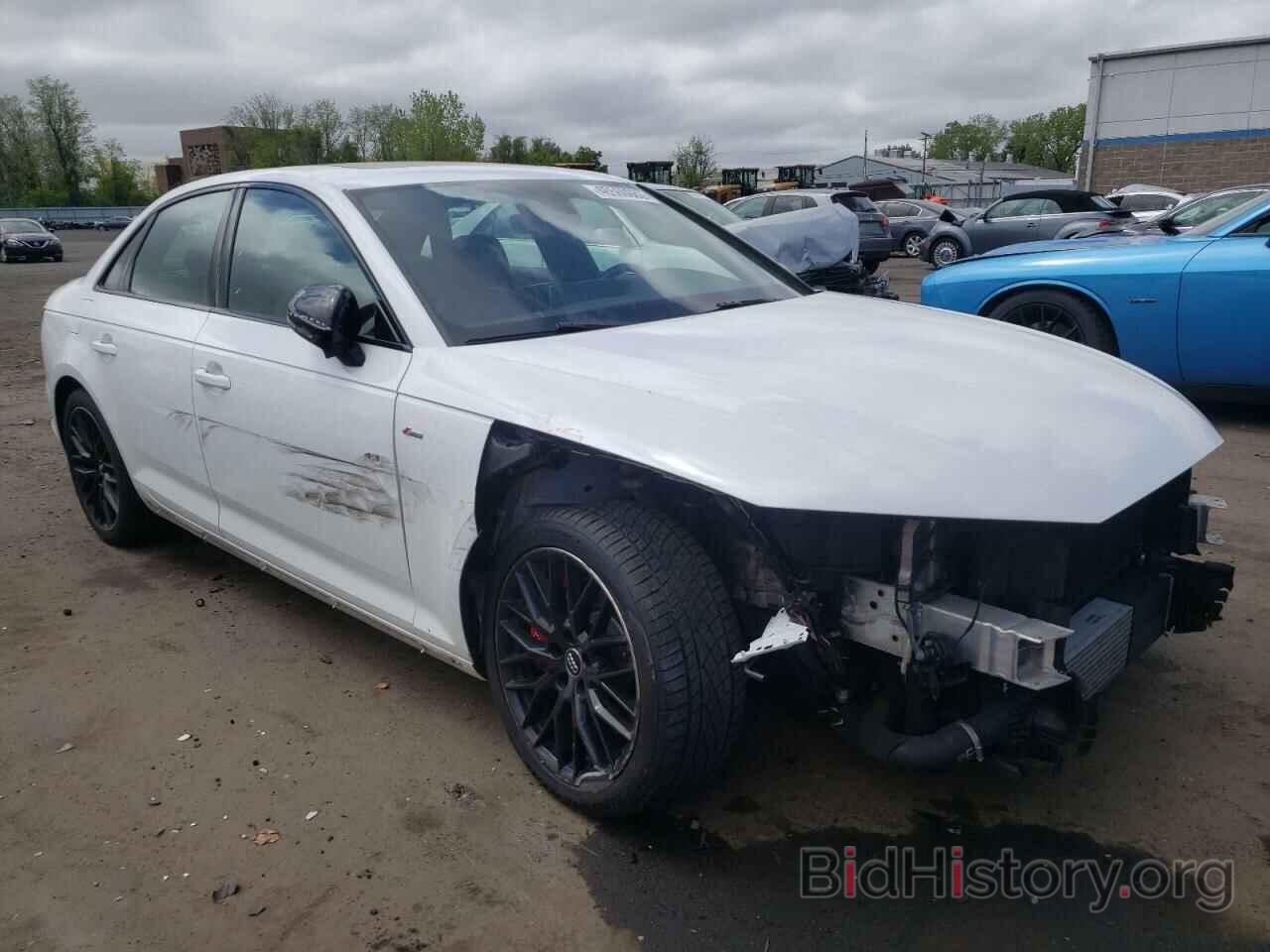 Photo WAUENAF41JA099833 - AUDI A4 2018