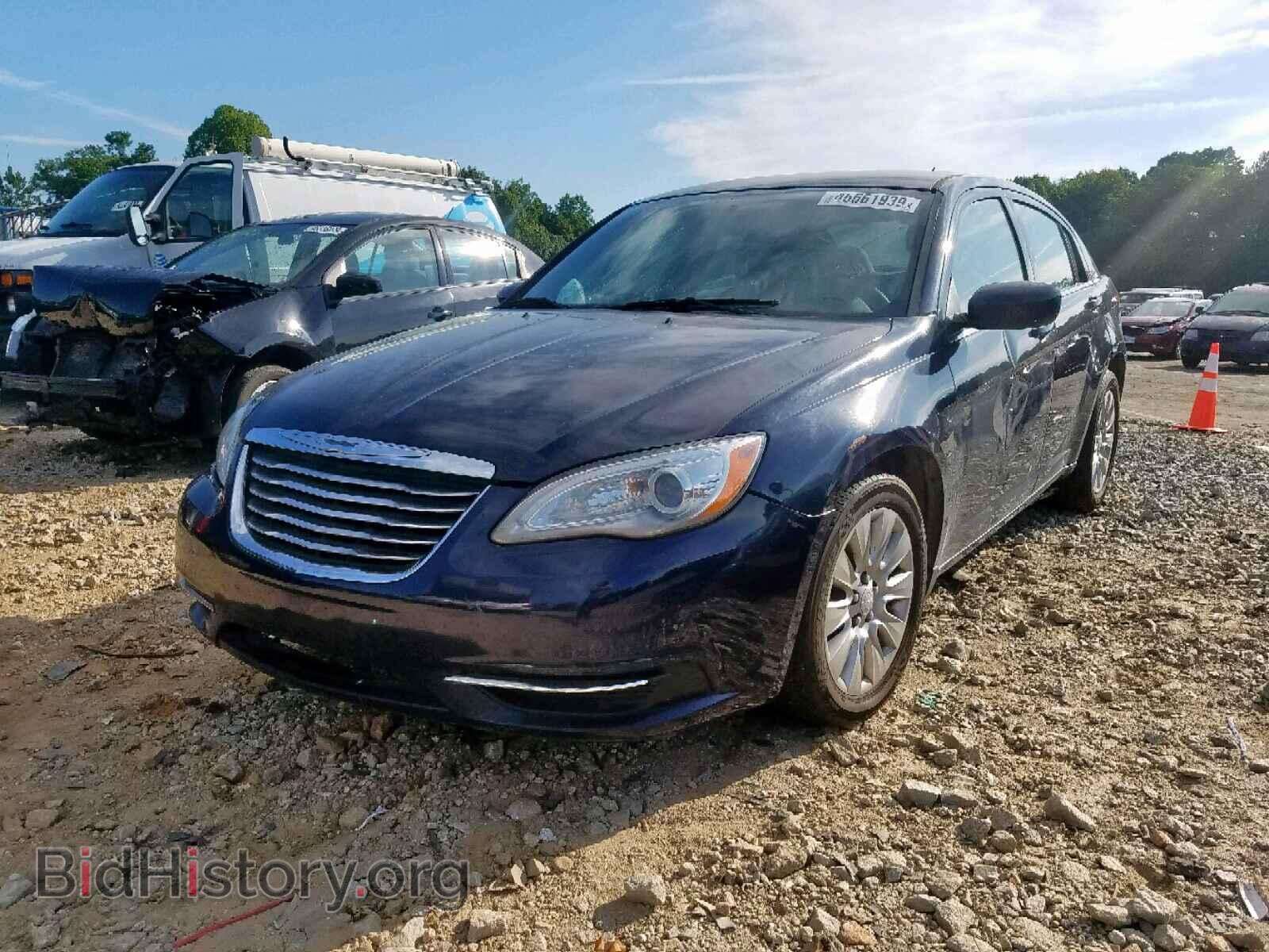 2014 CHRYSLER 200 - VIN: 1C3CCBAB4EN211278 - Photo 2