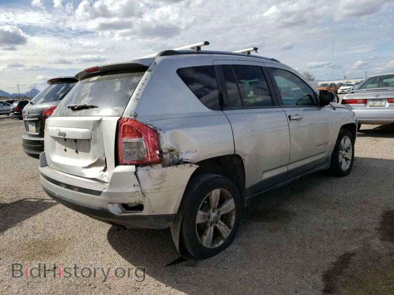 2012 Jeep COMPASS (VIN 1C4NJCBB9CD539376) — photo 3 of 14