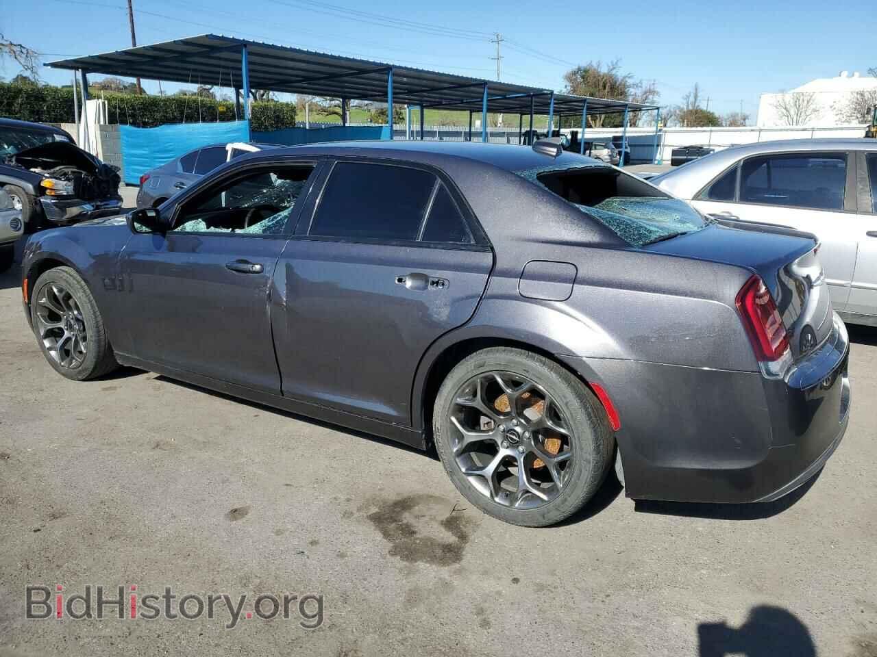 2017 CHRYSLER 300 - VIN: 2C3CCABG3HH663272 - Фото 2