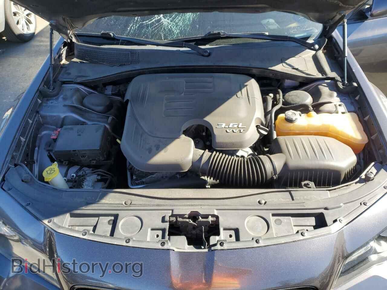 2017 CHRYSLER 300 - VIN: 2C3CCABG3HH663272 - Фото 11