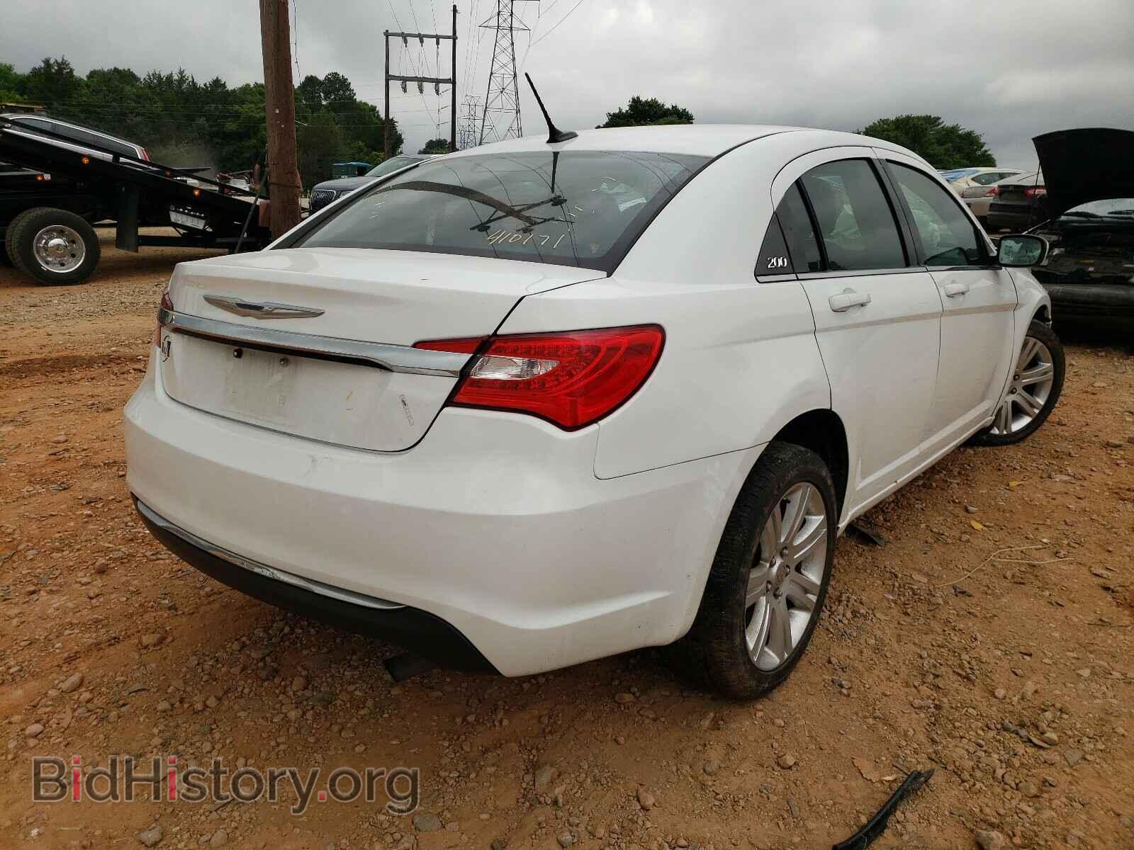 2013 CHRYSLER 200 - VIN: 1C3CCBBB2DN539702 - Фото 4