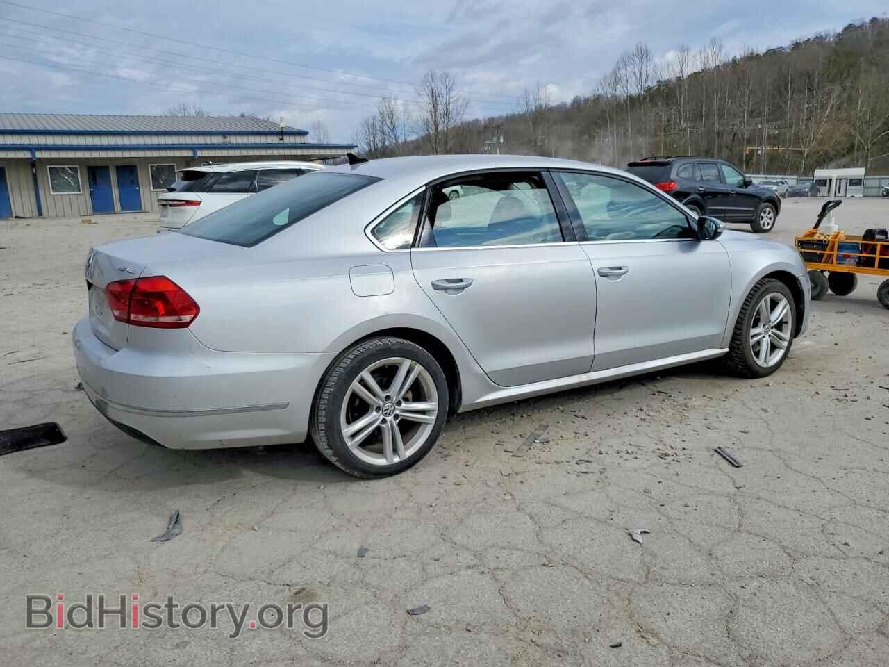2014 VOLKSWAGEN PASSAT - VIN: 1VWCT7A35EC008894 - Фото 3