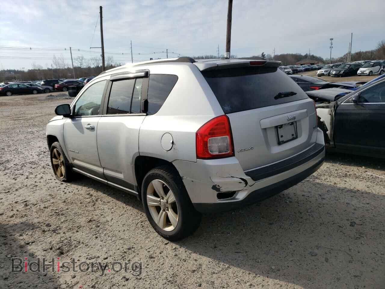 2011 JEEP COMPASS - VIN: 1J4NF1FBXBD278316 - Photo 2