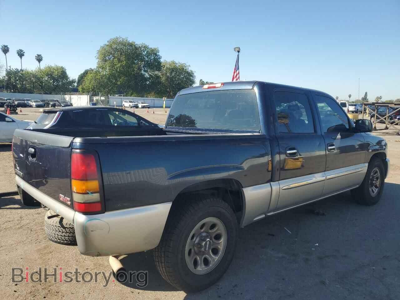 2006 GMC All Models - VIN: 2GTEC13V061271650 - Photo 3