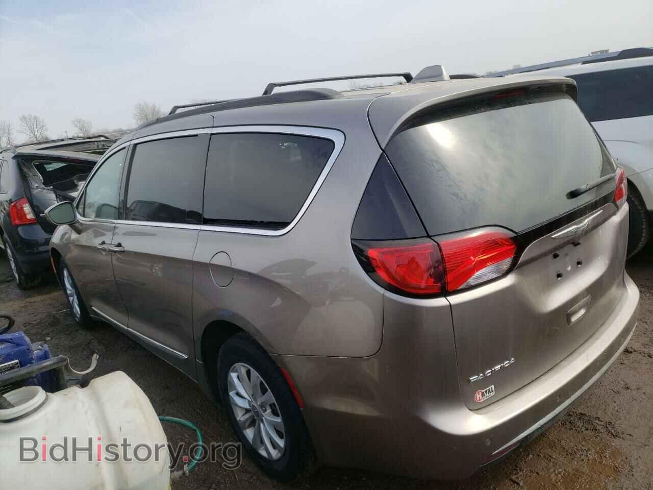 2017 CHRYSLER PACIFICA - VIN: 2C4RC1BG7HR635457 - Фото 2