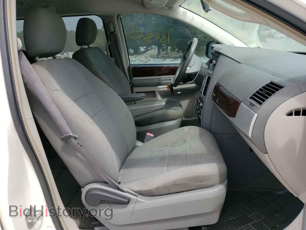 2010 CHRYSLER MINIVAN - VIN: 2A4RR5D17AR213672 - Photo 5