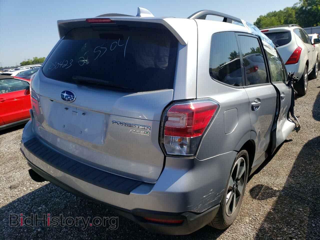 2017 SUBARU FORESTER - VIN: JF2SJAEC6HH514027 - Фото 4