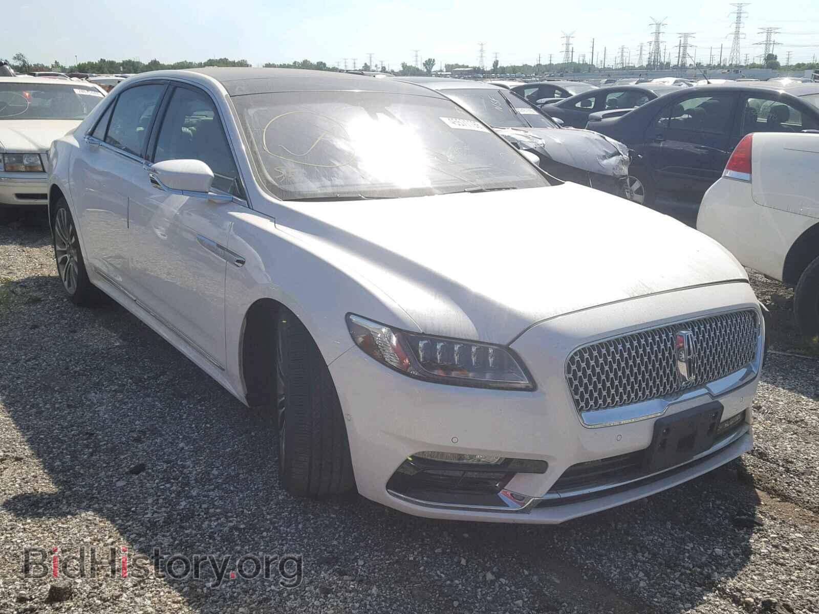 Photo  - LINCOLN CONTINENTL 2017