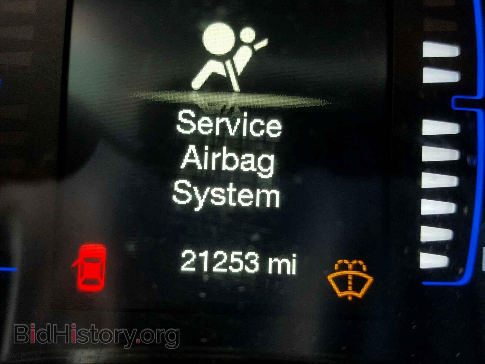 2016 CHRYSLER 200 - VIN: 1C3CCCAB5GN171835 - Photo 8