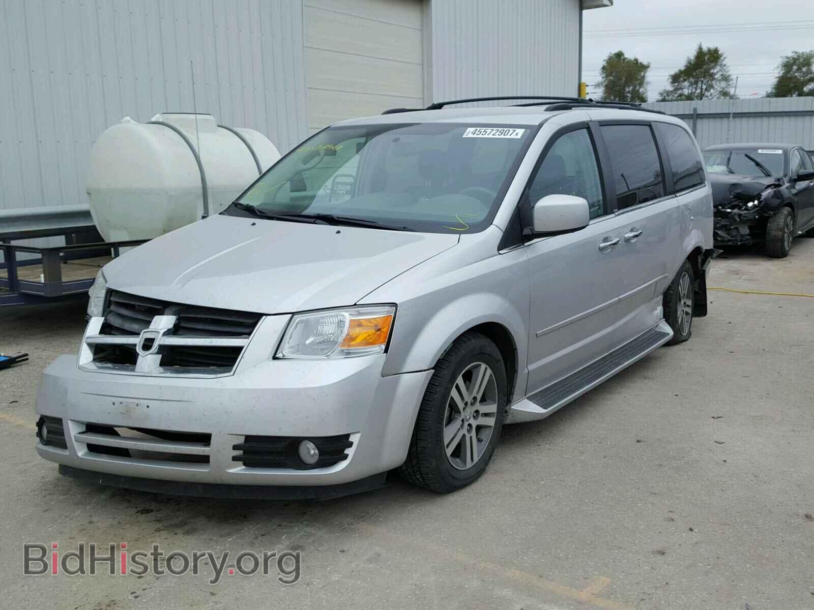 2010 DODGE CARAVAN - VIN: 2D4RN5DX0AR123627 - Фото 2