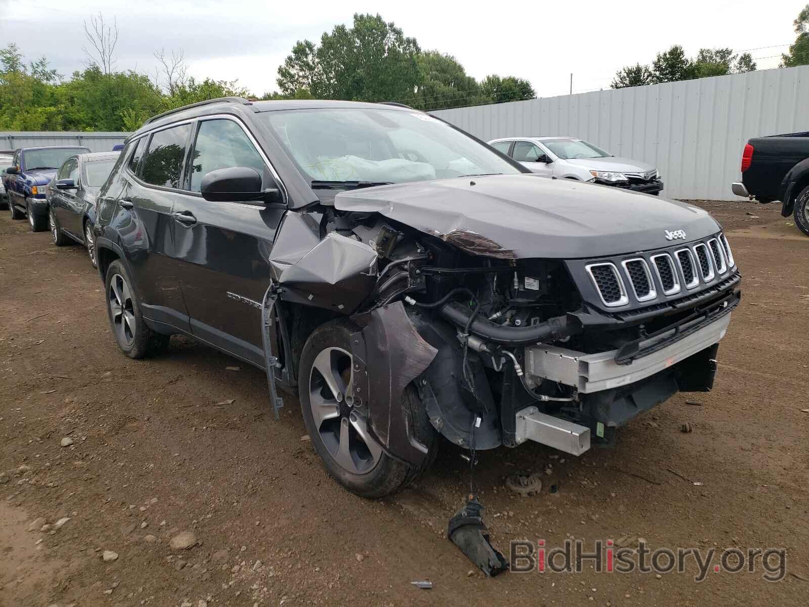 Фотография 3C4NJCBB8JT165852 - JEEP COMPASS 2018