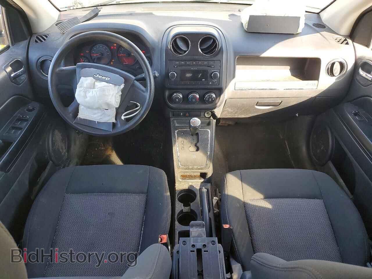 2010 JEEP COMPASS - VIN: 1J4NF4FB3AD553024 - Фото 8