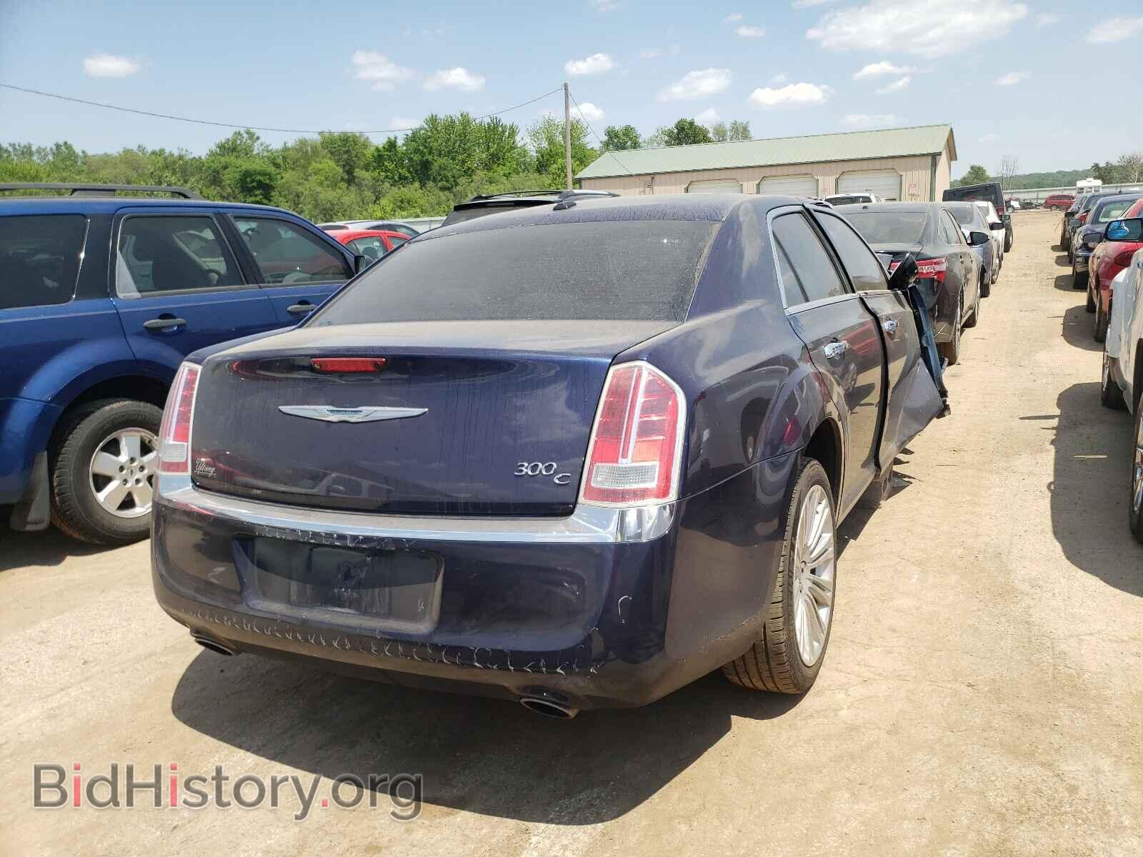2014 CHRYSLER 300 - VIN: 2C3CCAET7EH146044 - Фото 4
