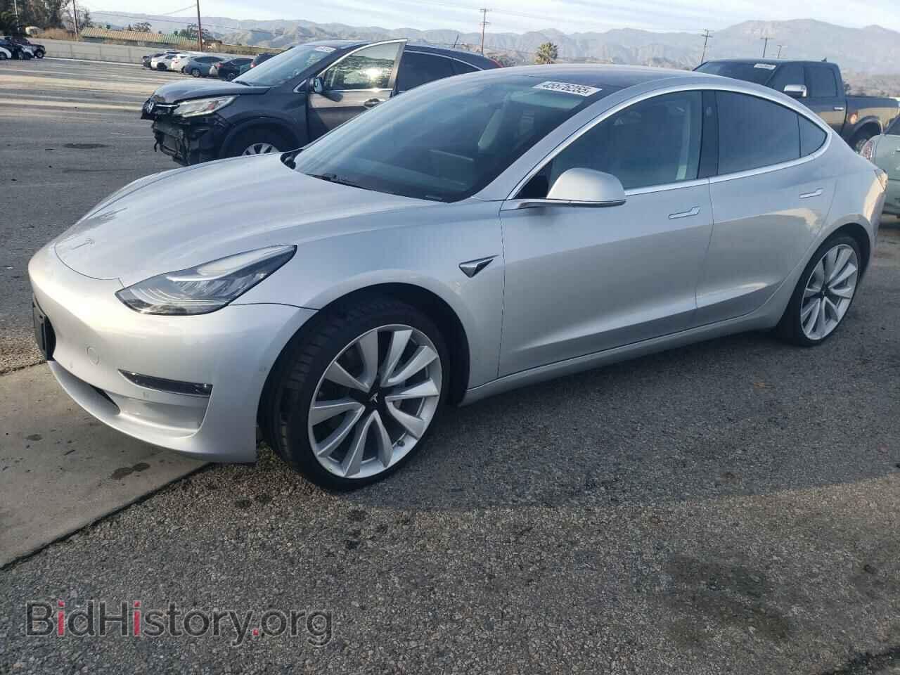 Photo 5YJ3E1EA3JF044132 - TESLA MODEL 3 2018