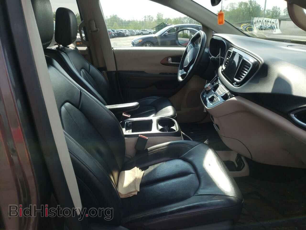 2017 CHRYSLER PACIFICA - VIN: 2C4RC1EG7HR729978 - Photo 5