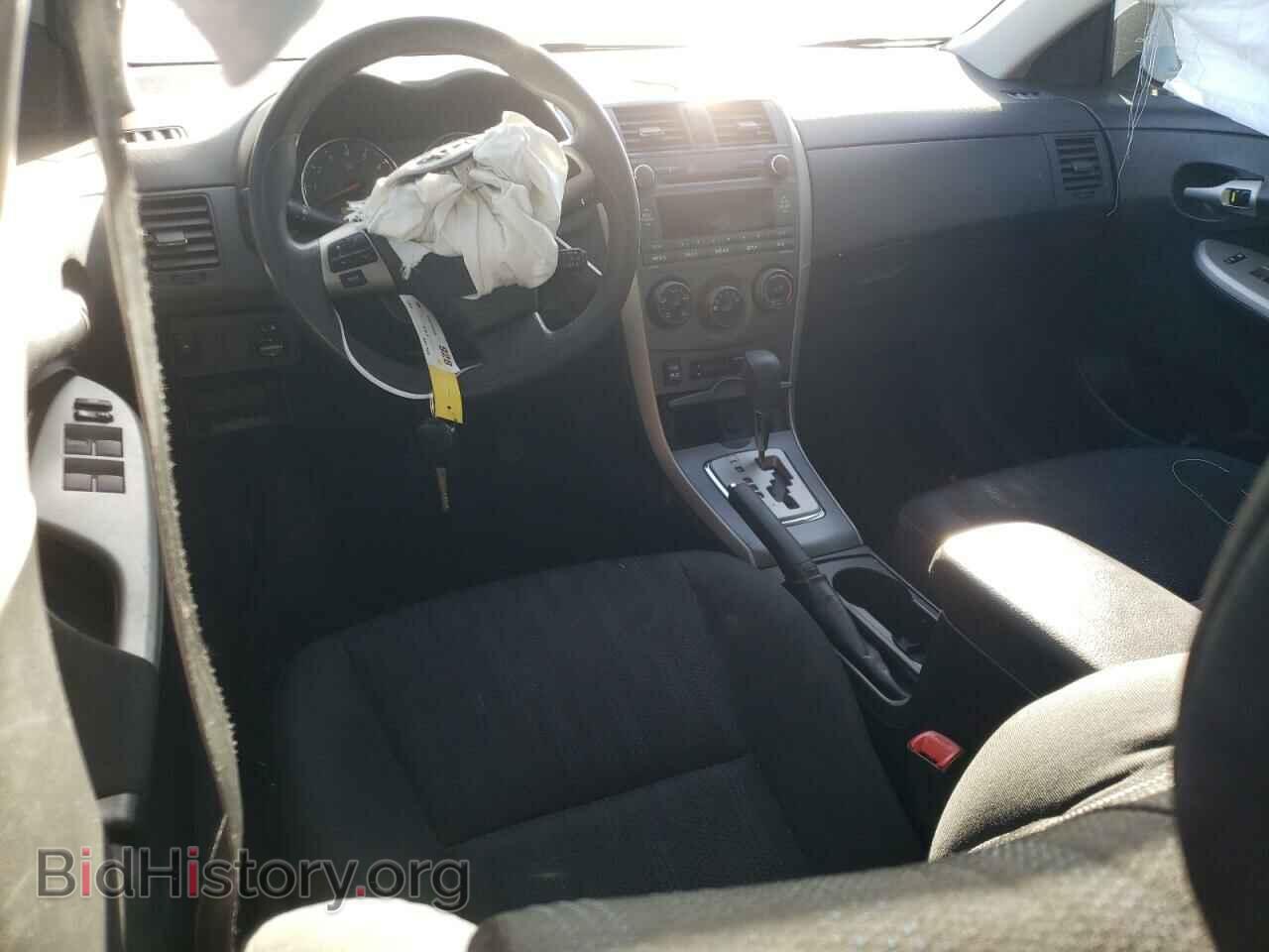 2011 TOYOTA COROLLA - VIN: 2T1BU4EE8BC638420 - Фото 8