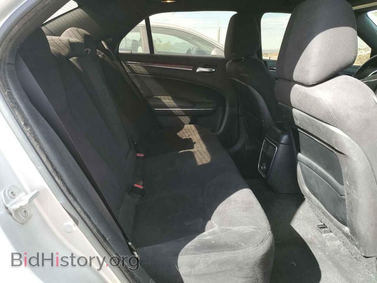 2012 CHRYSLER 300 - VIN: 2C3CCAAGXCH133018 - Photo 10