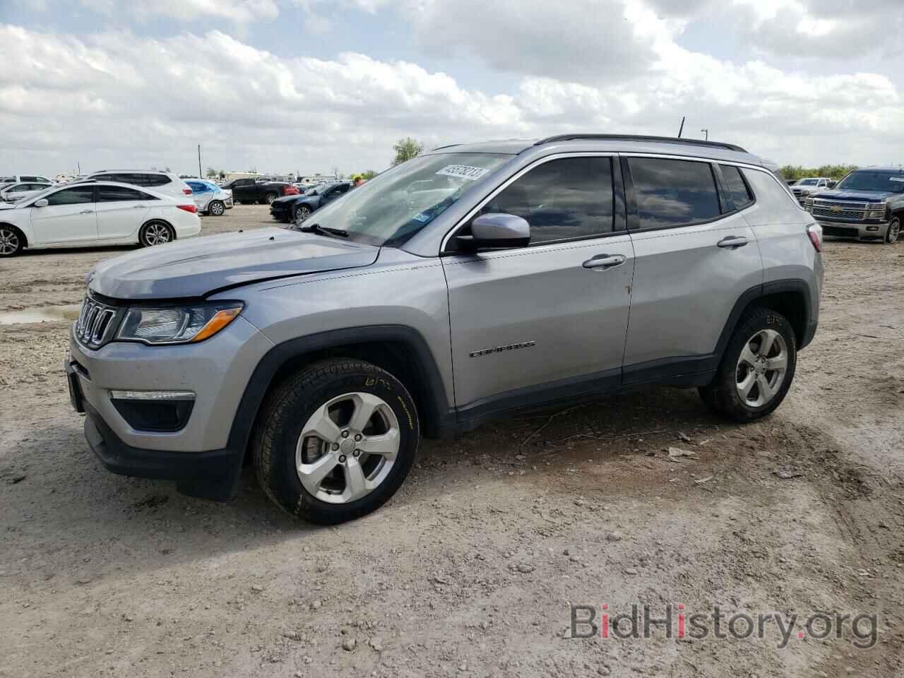 Photo 3C4NJDBB2HT679809 - JEEP COMPASS 2017