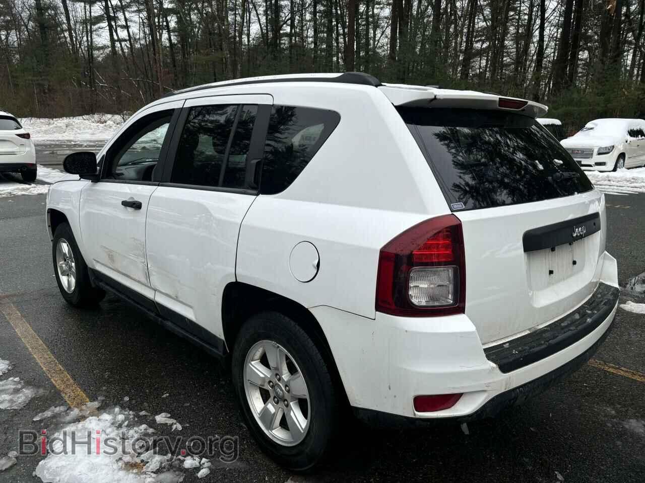 2014 JEEP COMPASS - VIN: 1C4NJCBA7ED586920 - Фото 3