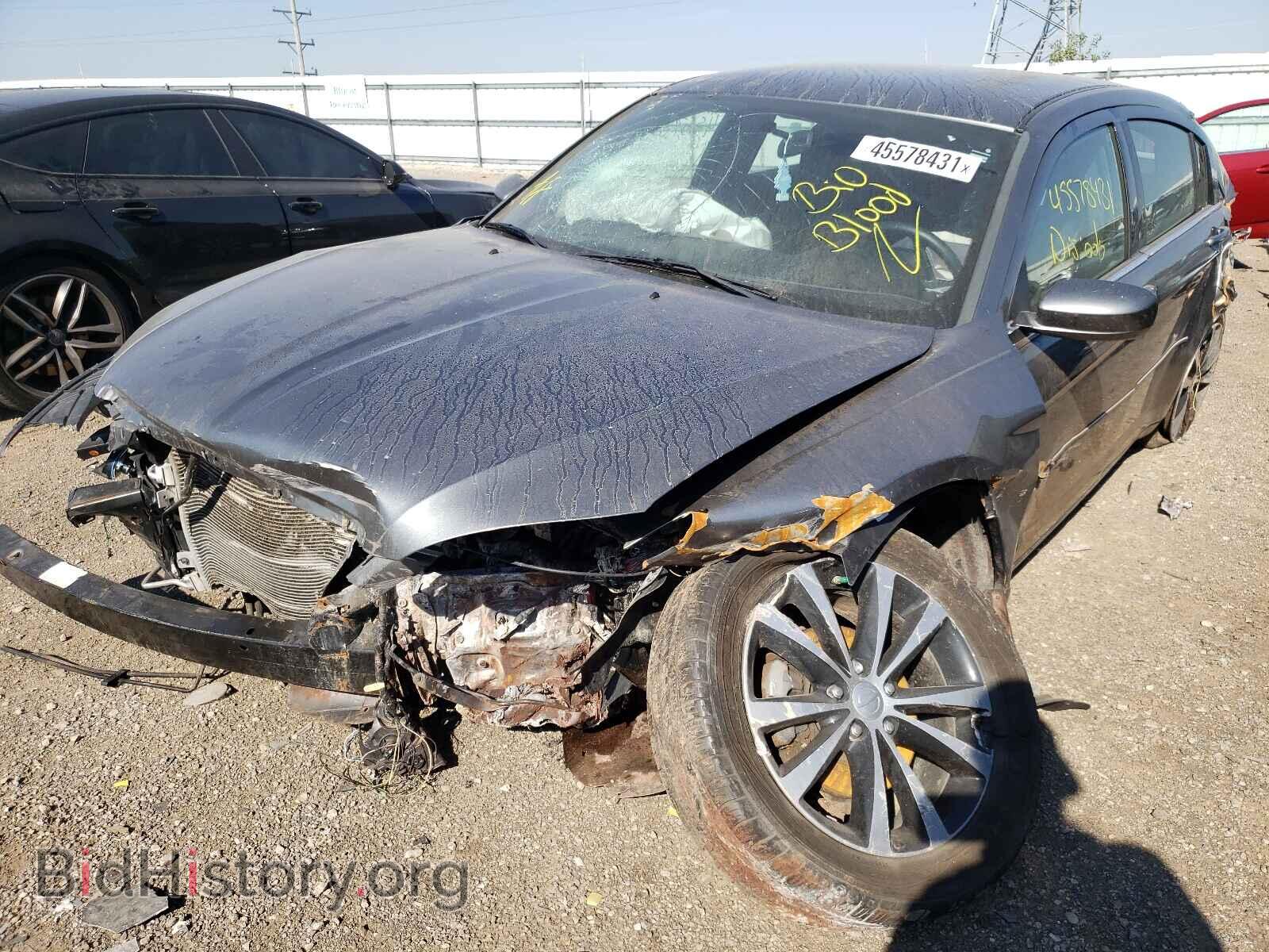 2013 CHRYSLER 200 - VIN: 1C3CCBBB2DN617136 - Фото 2