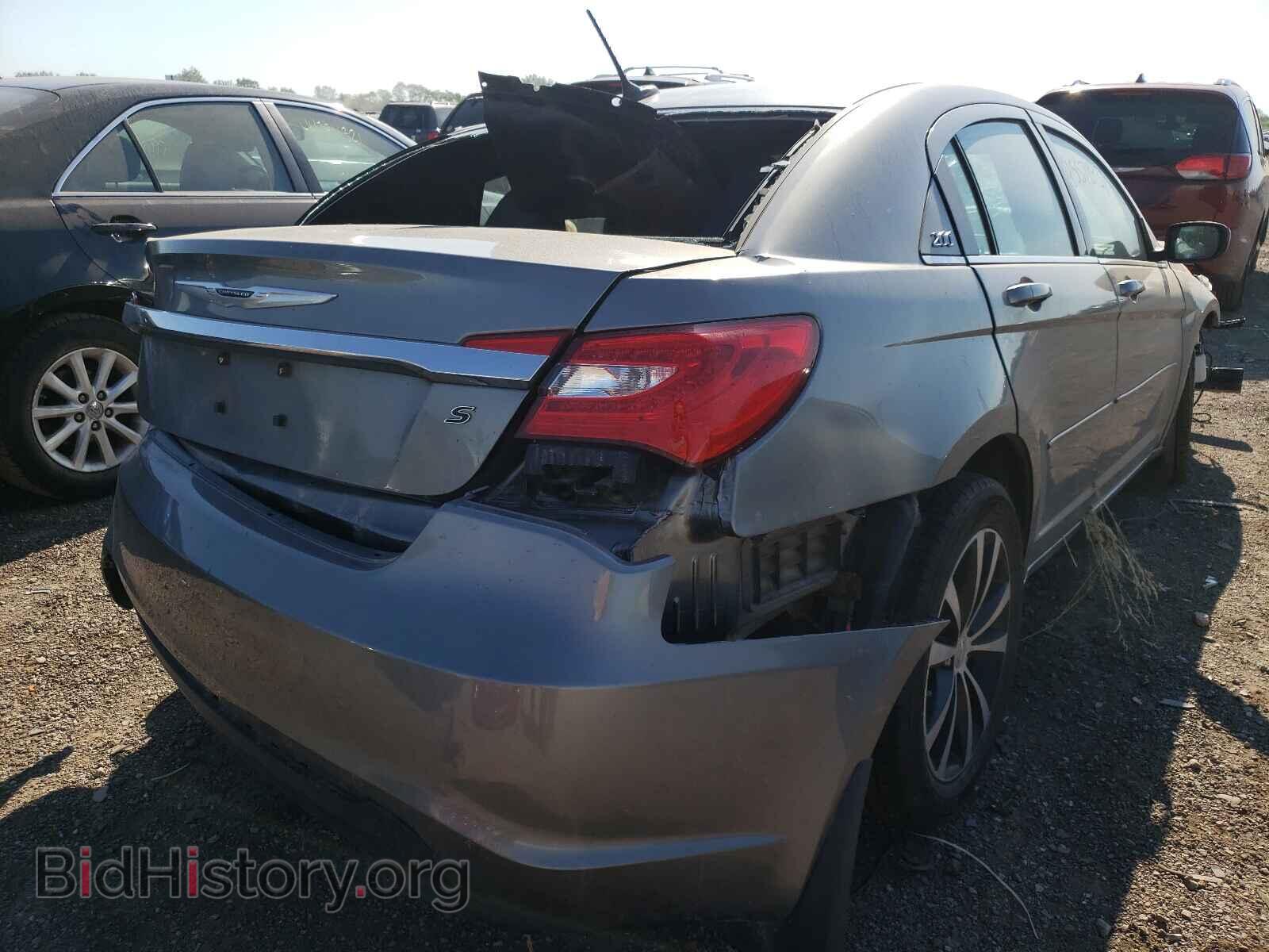2013 CHRYSLER 200 - VIN: 1C3CCBBB2DN617136 - Фото 4