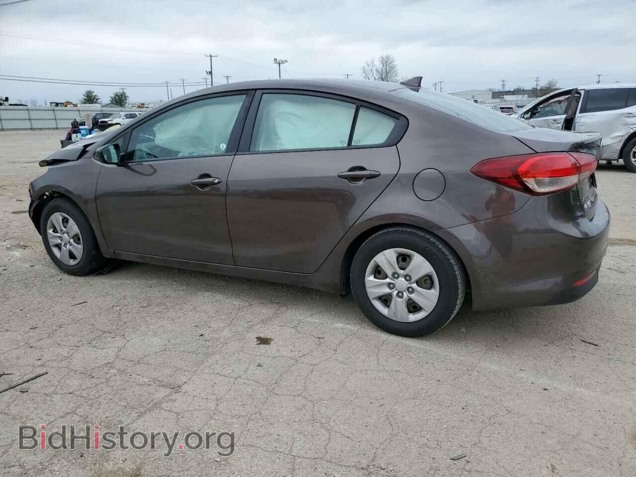 2017 KIA FORTE - VIN: 3KPFL4A78HE143091 - Фото 2