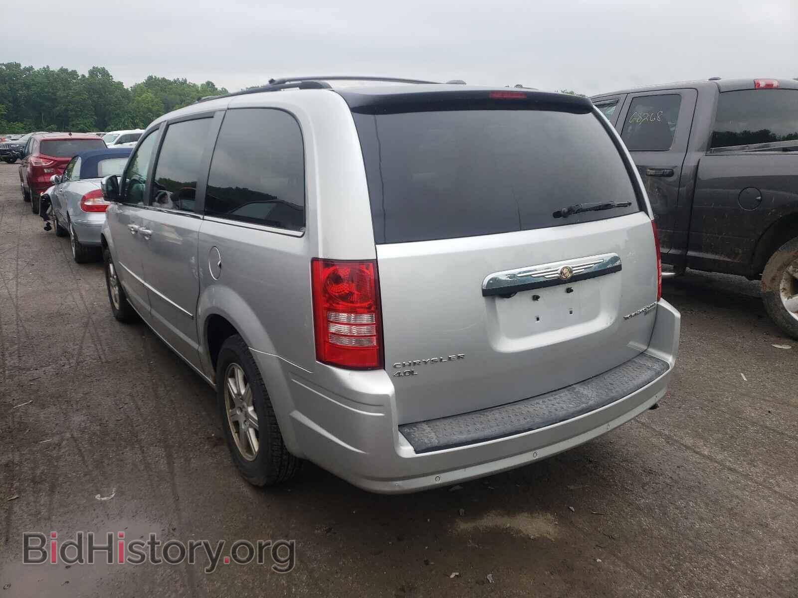 2010 CHRYSLER MINIVAN - VIN: 2A4RR8DXXAR398452 - Фото 3